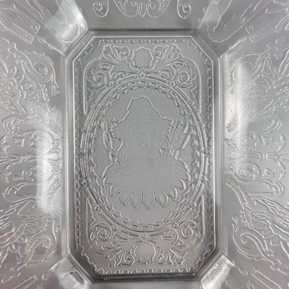 Antique EAPG Virginia Dare Bread Plate Diana Goddess Hunt Dithridge Riverside - Picture 2 of 11